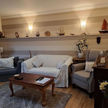 Lilyoak B&B & Self Catering Apartment Insch Esterno foto