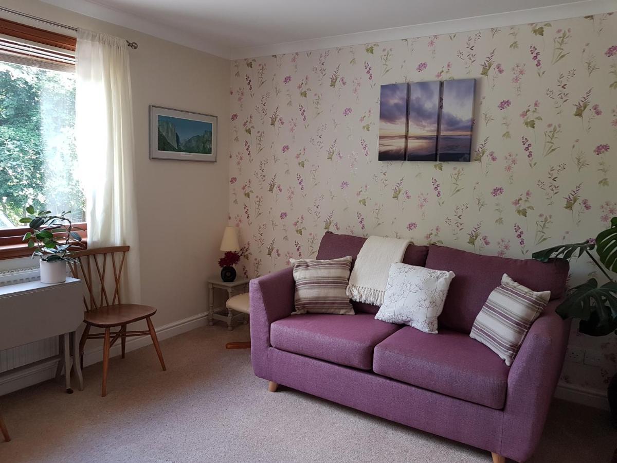 Lilyoak B&B & Self Catering Apartment Insch Esterno foto