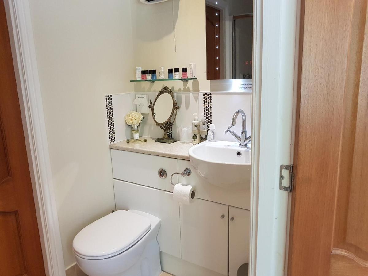 Lilyoak B&B & Self Catering Apartment Insch Esterno foto