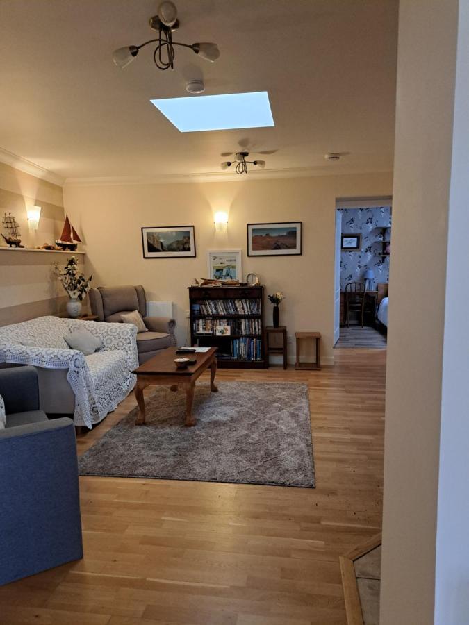 Lilyoak B&B & Self Catering Apartment Insch Esterno foto